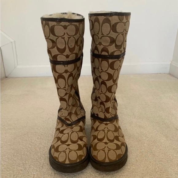 Coach Boots - Picture 4 of 7